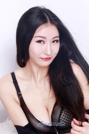 213572 - Lynn Age: 36 - China