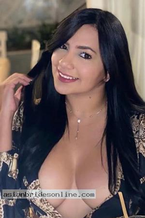 Colombian women personals. Dating women from Colombia.