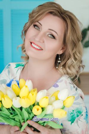 195302 - Marina Age: 46 - Ukraine