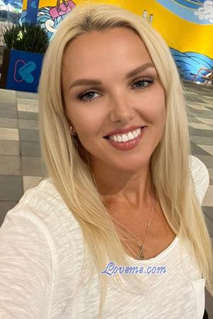 226219 - Svitlana Age: 41 - Ukraine