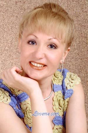 71207 - Elena Age: 47 - Ukraine