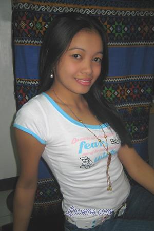 Philippines women