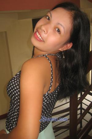 Philippines women