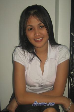 Philippines women