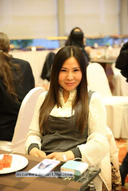 Chinese Women Tour Photos - Chinese Women