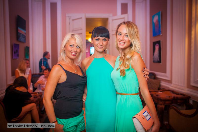 odessa-women-22